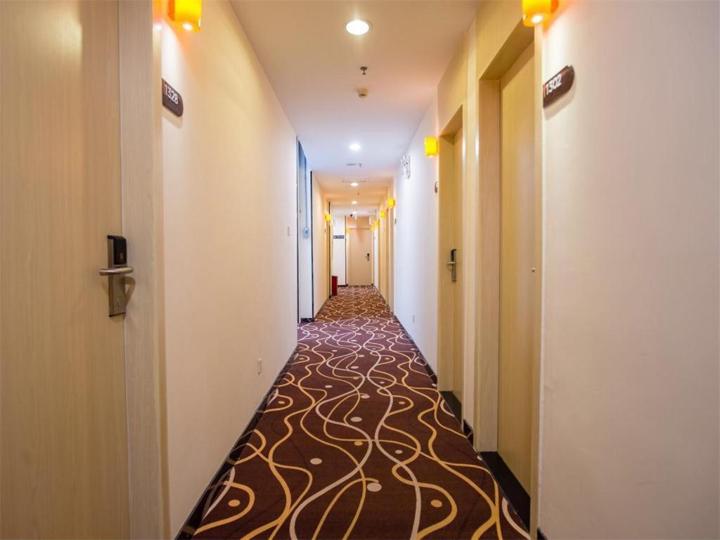 7 Days Premium Jiangmen Diwang Plaza Branch Ξενοδοχείο Εξωτερικό φωτογραφία